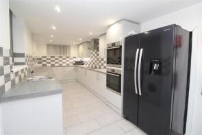 63, Kingsland Terrace, Treforest, Pontypridd CF37 1RX