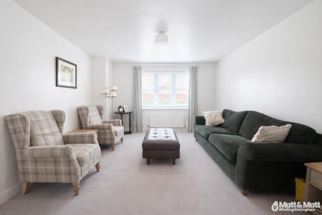 House in Wokingham - View 2