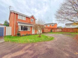 30, Turnberry Drive, Nuneaton CV11 6TT