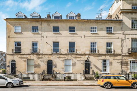 Suffolk Court, Suffolk Place, Cheltenham, Gloucestershire, GL50 2QG