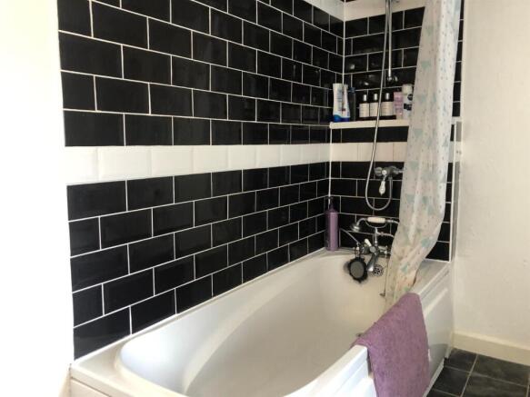 1 bed House to rent Image 9