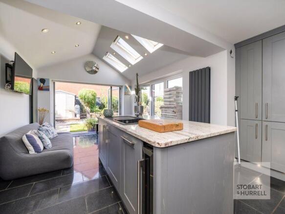 Kitchen dining room