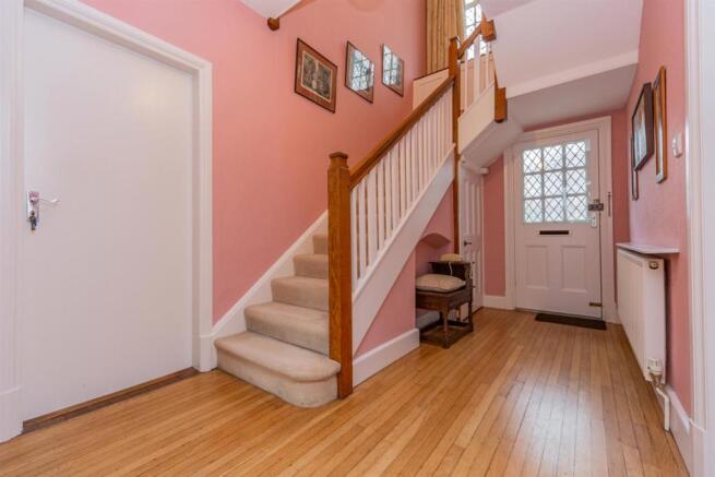 LE2 2EG-Westminster-Road-Leicester-semi-detached-h