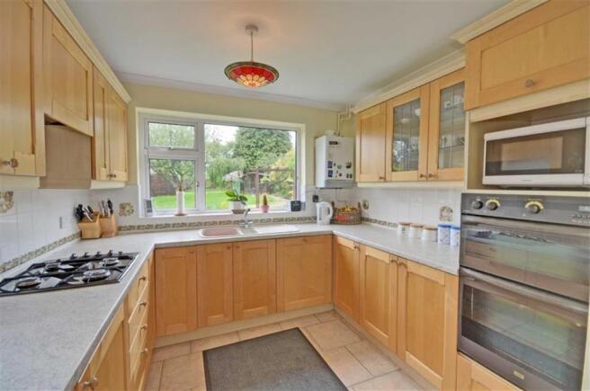Kitchen / Breakfast 