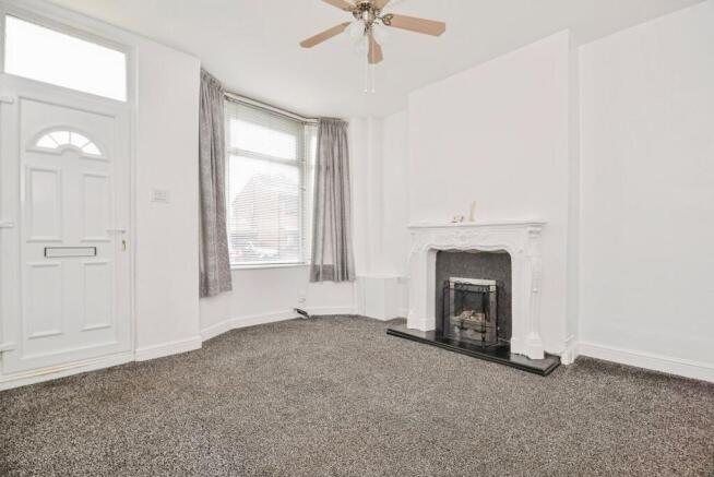 2 bed Terraced for sale Image 7