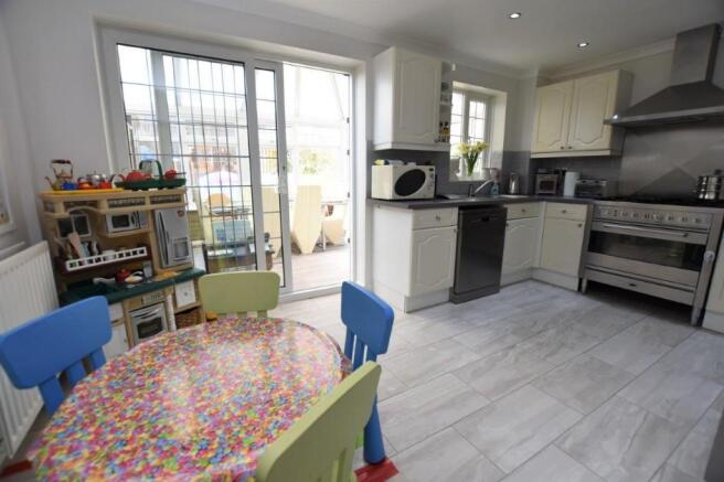 Kitchen/dining room