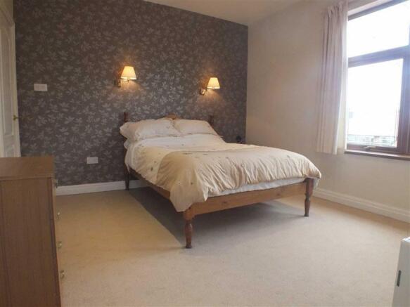 Bedroom (3)
