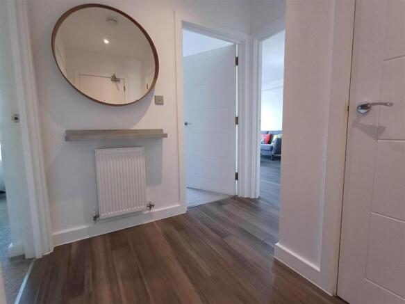 16 South Coast Road, Peacehaven photo 4