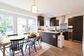 12, Baynhams Drive, Oxford OX2 8FF
