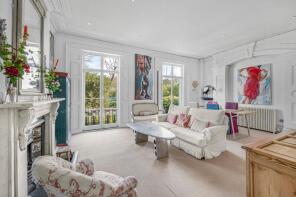 Flat A, 55, Camden Square, London NW1 9XE