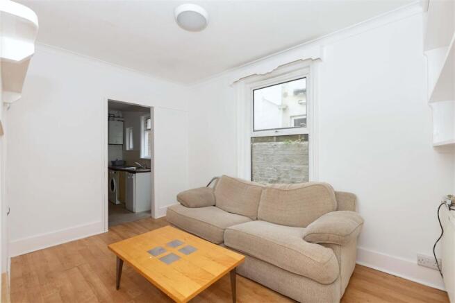 Westcourt Rd_3.jpg
