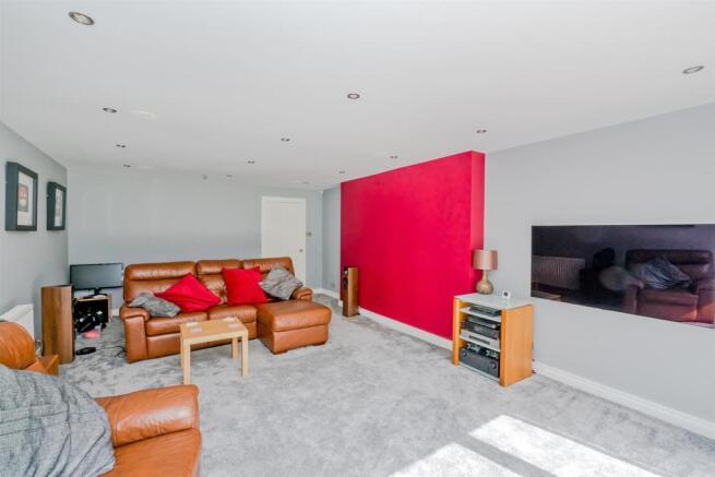 43, Enderley Drive, Walsall, Staffordshire, WS3 3P