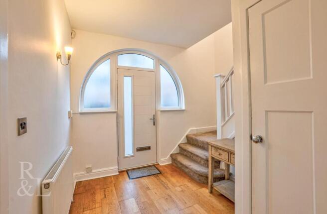 30 Eton Road (4).jpg