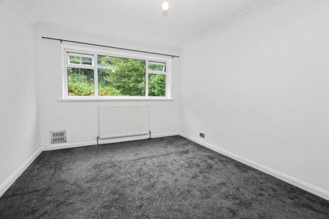 2 bed Apartment for sale Image 6