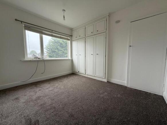 3 bed Terraced to rent Image 8