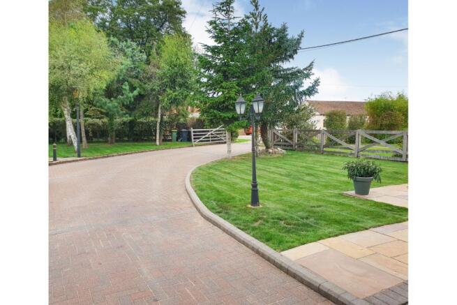 Gated Driveway
