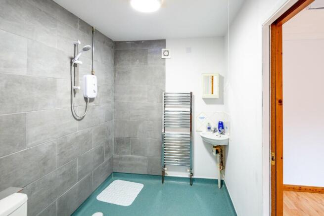 Grd Floor Wet Room