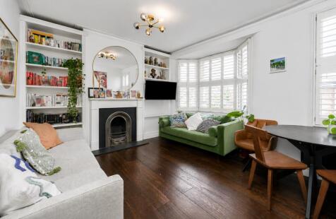 Steerforth Street, Earlsfield, London, SW18