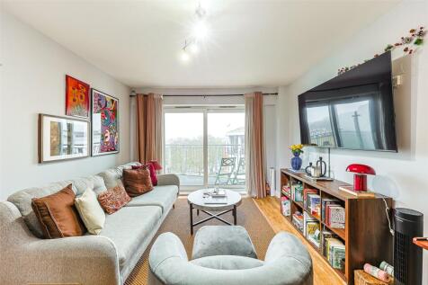 Boulevard Drive, Beaufort Park, Colindale, NW9