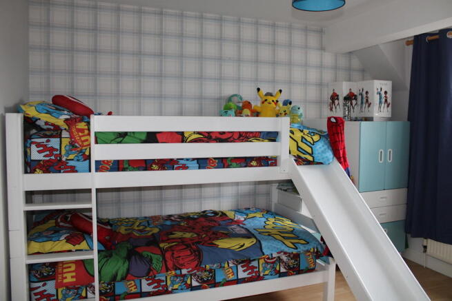 Photo 10