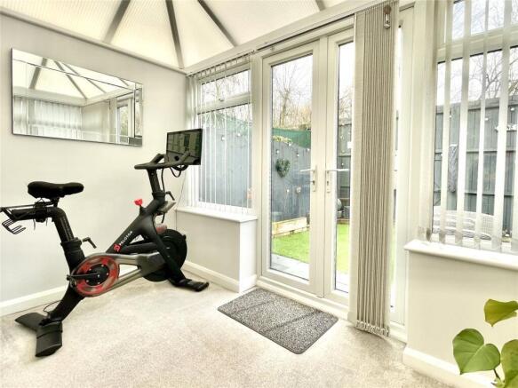 4 bed Detached for sale Image 6