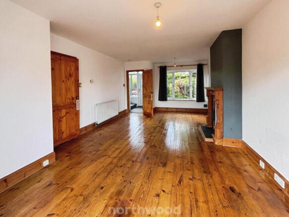 3 bed Terraced to rent Image 9