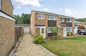 207, Oakwood Drive, Southampton SO16 8EL