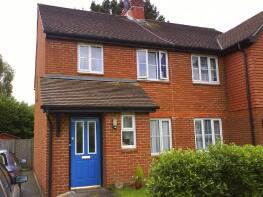 9, Farm Close, Sonning Common, Reading RG4 9LF