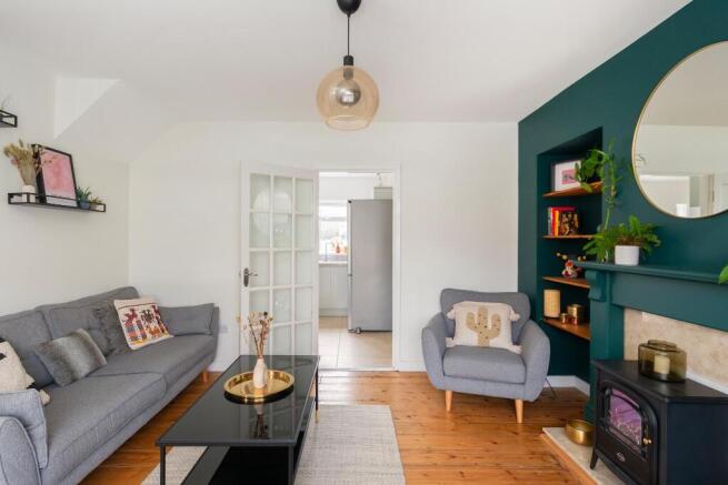 3B8RBR - Living Room B.jpg