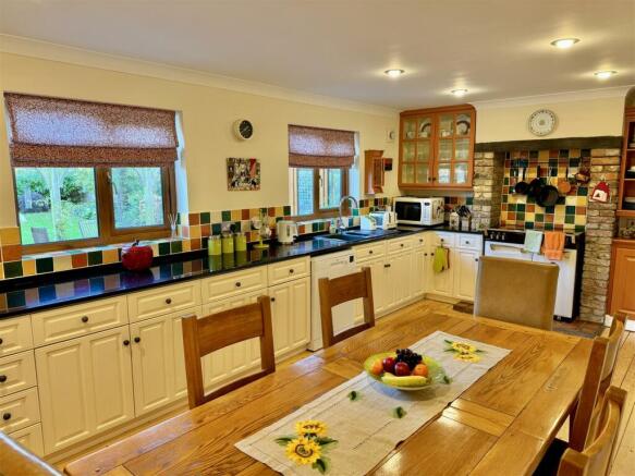 Kitchen Diner