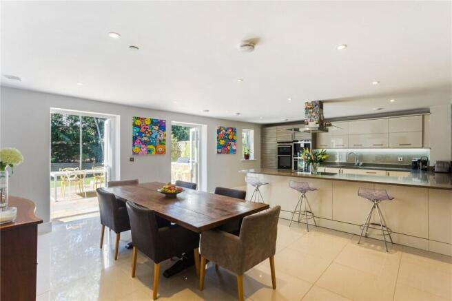Kitchen/Breakfast