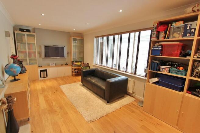 Photo 5