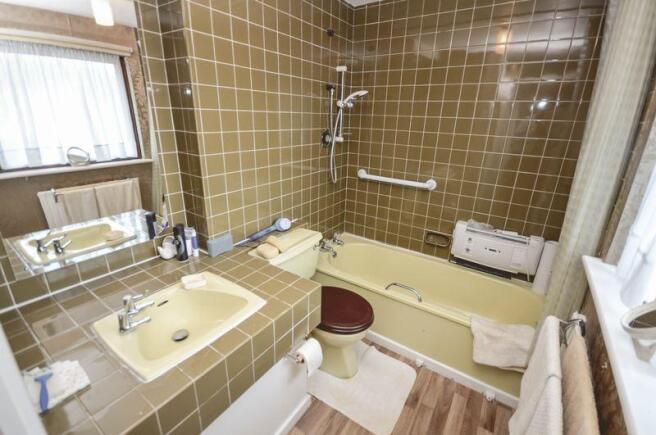 Photo 2