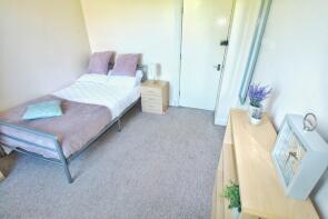 103, Carholme Road, Lincoln LN1 1RT