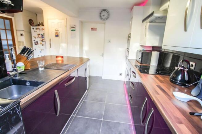Kitchen/Breakfast