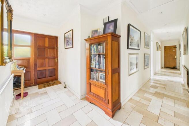 Pinewood Close, Hellesdon, Norwich photo 4