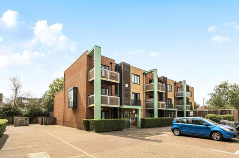 Aventine Avenue, Mitcham, CR4