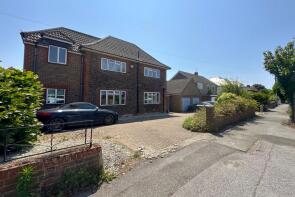 142, Dover Road, Walmer CT14 7JG