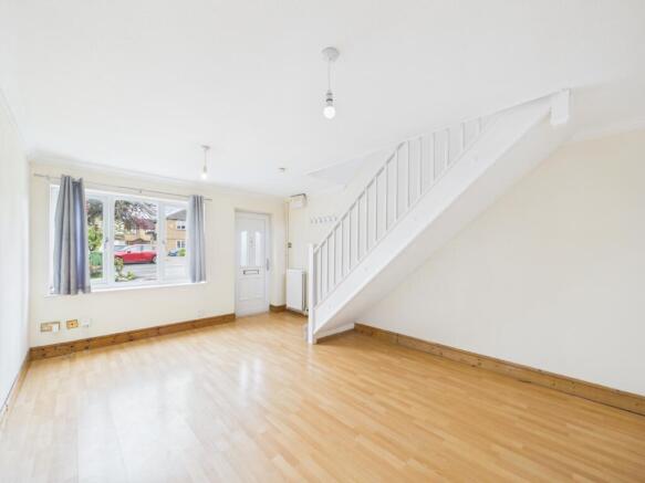 CAM02023G0-PR0217-STILL007