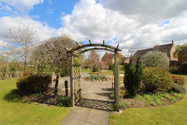COMMUNAL GARDENS
