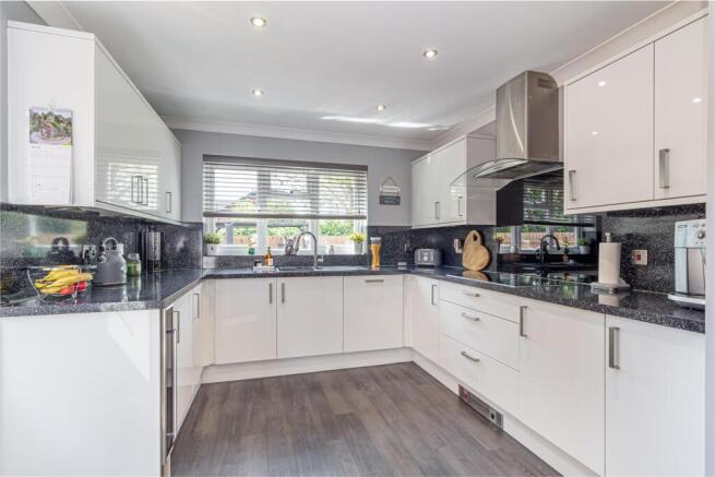 Kitchen-1.jpg