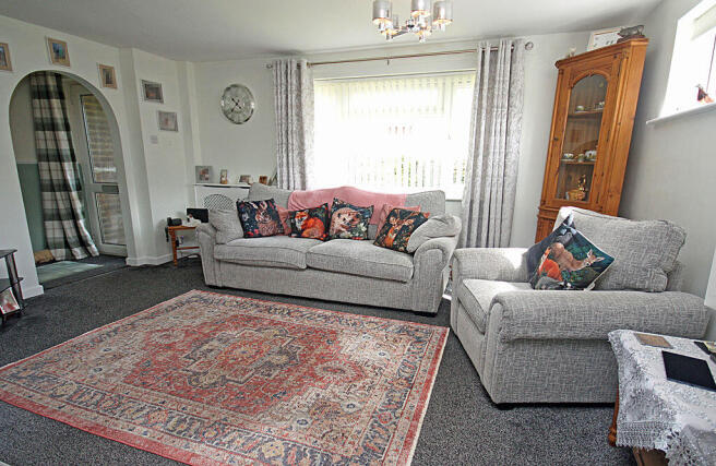 Willow Avenue, Fordingbridge photo 4