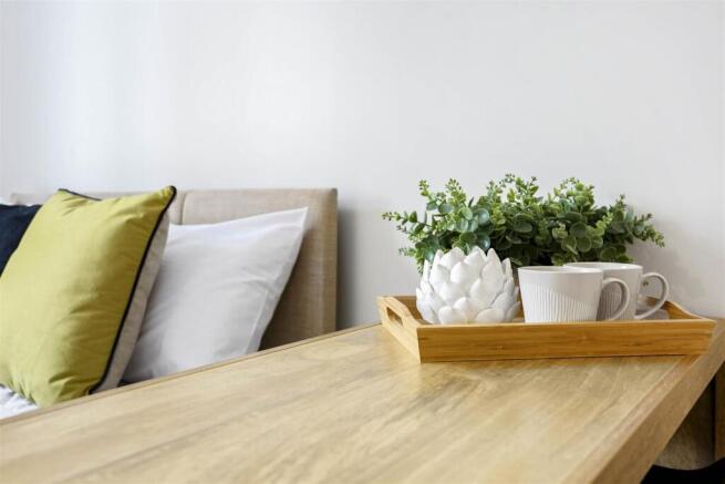 1508626323 - F4 - 1.jpg