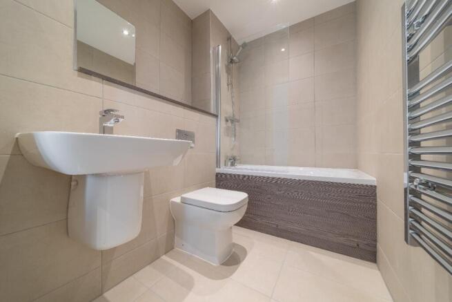 1 bed Apartment to rent Image 8