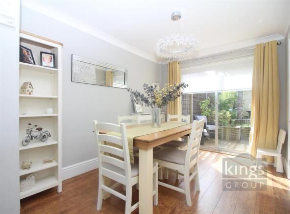 Deer Park, Harlow photo 4