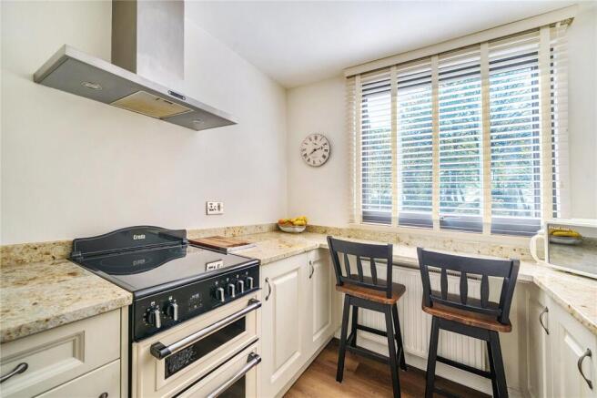 2 bed Apartment for sale Image 7