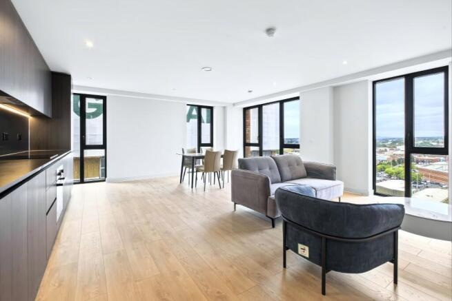 living room/kitchen