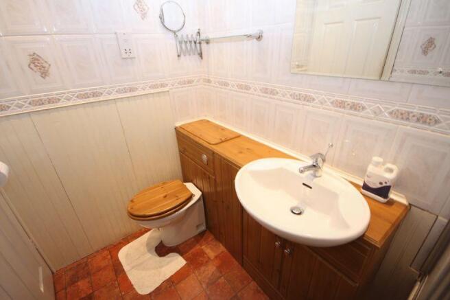 Bathroom / WC
