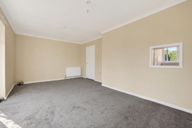 Living Room (3)