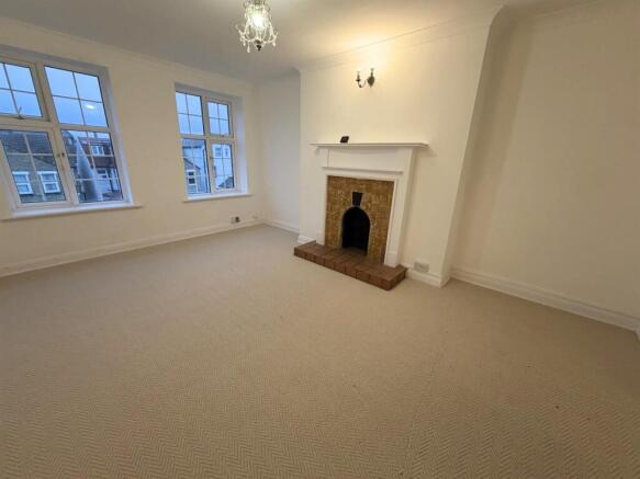 thumbnail_IMG_0605 (1) - Edited.jpg